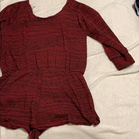 Knitted romper - Picture 1 of 7
